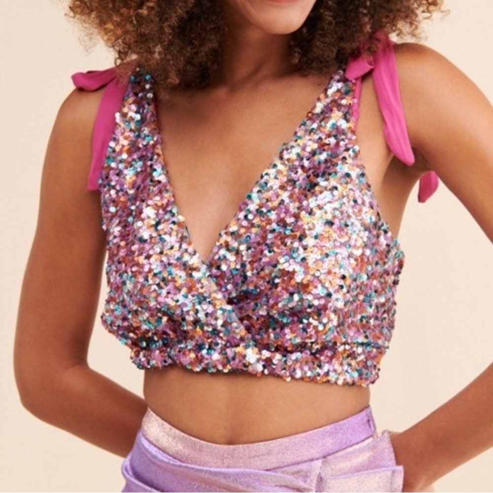 Free People Intimately big night pink sequin tie shoulder‎ top size medium NWT